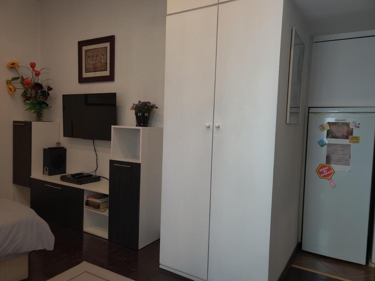 Slavija Square Apartment Cvetni Trg Белград Екстер'єр фото